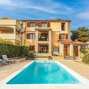 Krasa Sea View Apartmants With Pool , Ližnjan Croazia